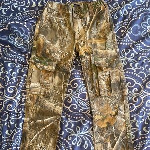 Boys Size M(8) Realtree EDGE Canvas Pants